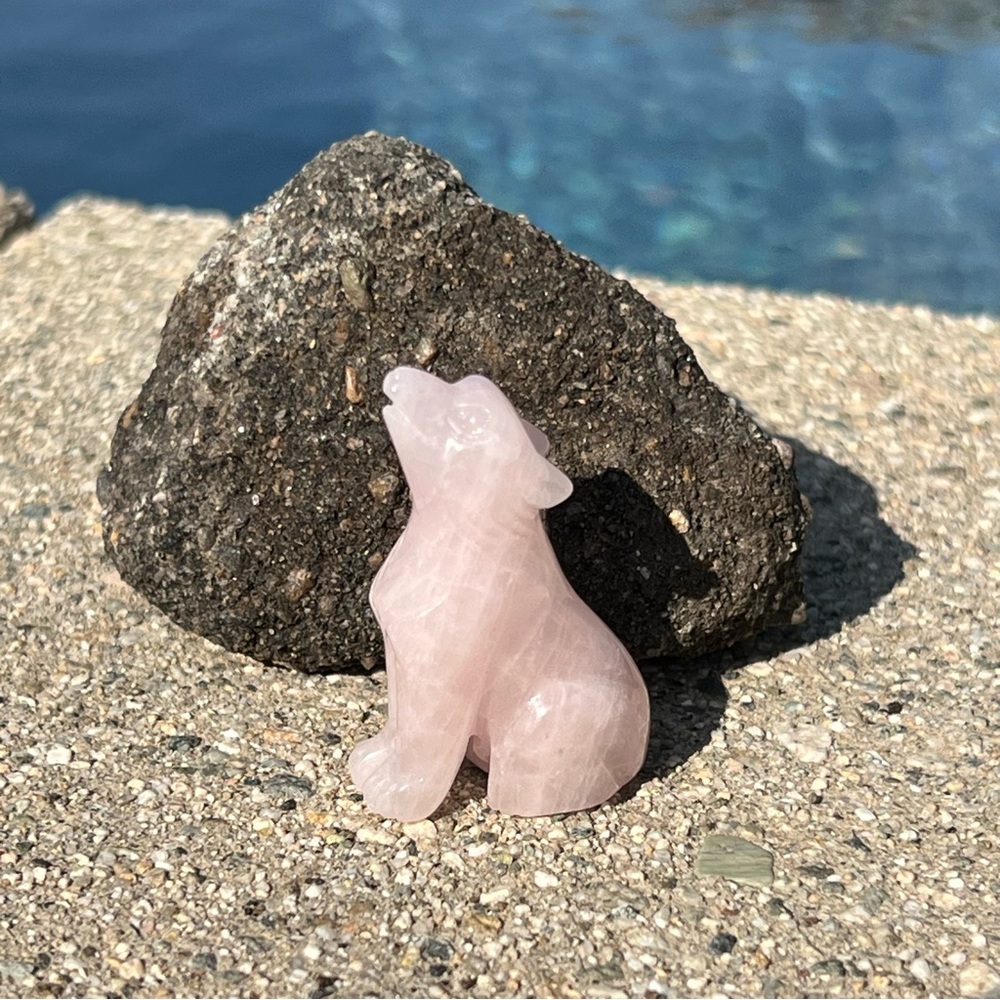 Rose Quartz Wolf Figurine